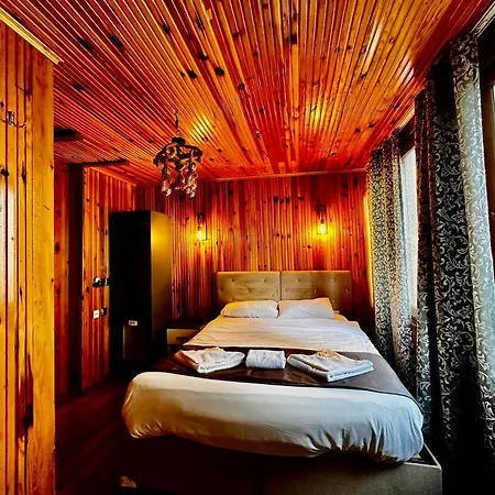 Taksim Palace Стамбул