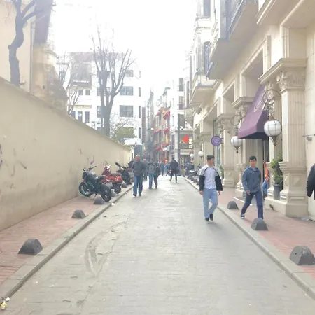 Taksim Palace Отель *