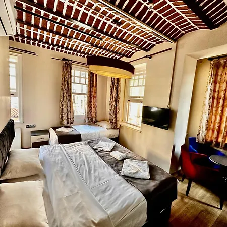 Taksim Palace * Istambul