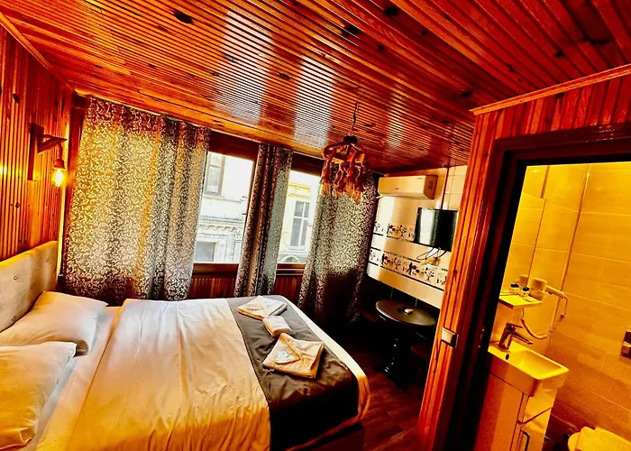 Taksim Palace * Istanbul