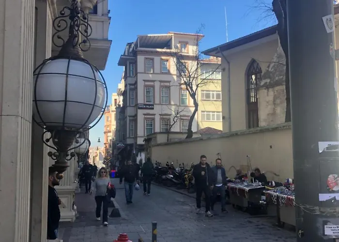 Hotel Taksim Palace *