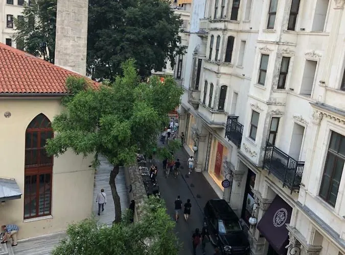 Hotel Taksim Palace *